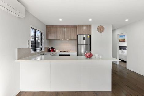 Photo of property in 8 Silver Beech Street, Takanini, 2110