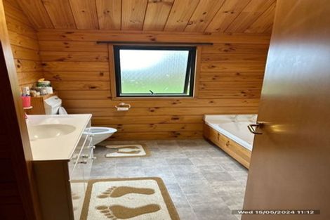 Photo of property in 10 Burnetts Road, Upper Plain, Masterton, 5888