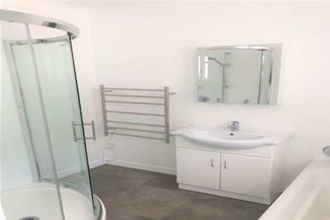 Photo of property in 10 Voltaire Street, Karori, Wellington, 6012