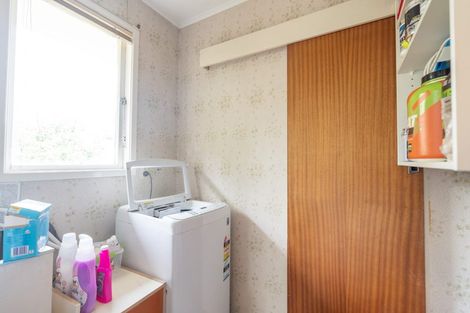Photo of property in 72 Lethbridge Street, Feilding, 4702