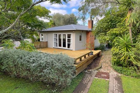 Photo of property in 1/67c Salisbury Road, Birkdale, Auckland, 0626