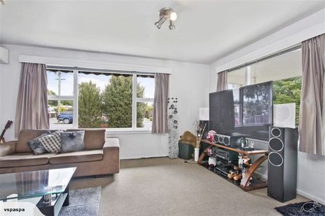 Photo of property in 24 Highsted Road, Bishopdale, Christchurch, 8053