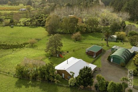 Photo of property in 293 Ararimu Valley Road, Helensville, Waimauku, 0882