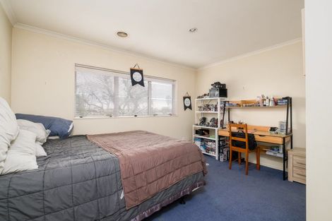 Photo of property in 15 Lenore Road, Favona, Auckland, 2024