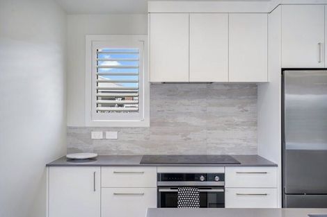 Photo of property in 14 Lewis Way, Cambridge, 3434