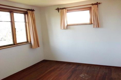 Photo of property in 195 South Road, Spotswood, New Plymouth, 4310