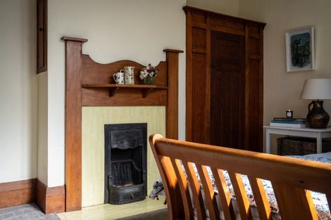 Photo of property in 28 Harrington Street, Lawrence, 9532