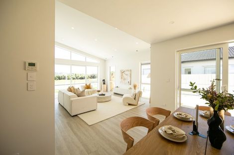 Photo of property in 49 Symes Drive, Red Beach, 0932
