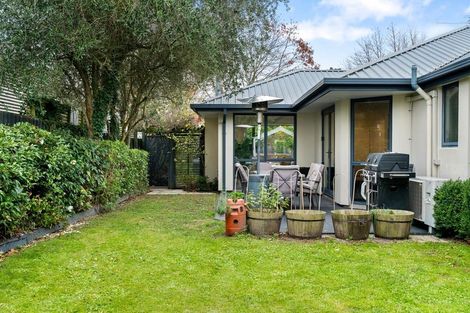 Photo of property in 54 Oxley Avenue, St Albans, Christchurch, 8014