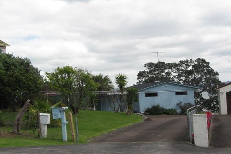 Photo of property in 60 Tindalls Bay Road, Tindalls Beach, Whangaparaoa, 0930