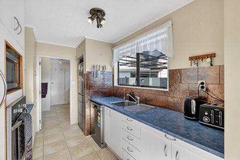 Photo of property in 46 Claremont Avenue, Paeroa, 3600