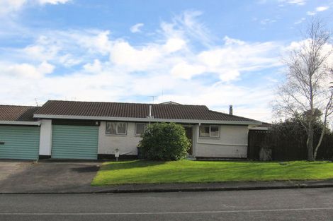 Photo of property in 83a Matipo Road, Te Atatu Peninsula, Auckland, 0610