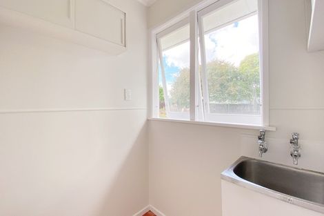 Photo of property in 13 Burlington Place, Manurewa, Auckland, 2102
