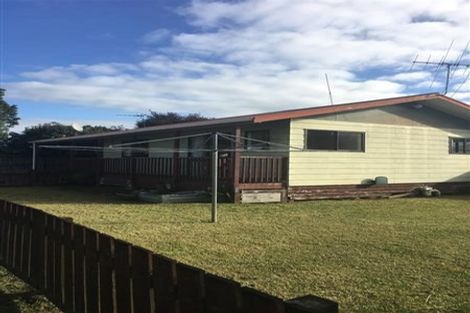 Photo of property in 3 Rose Place, Te Kamo, Whangarei, 0112