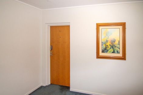 Photo of property in Maddison Apartments, 3/6a Queen Street, Palmerston North, 4410