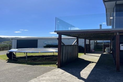 Photo of property in 79 Frobisher Street, Island Bay, Wellington, 6023
