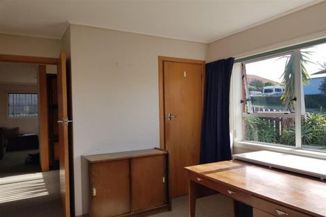 Photo of property in 24 Hori Street, Vogeltown, New Plymouth, 4310