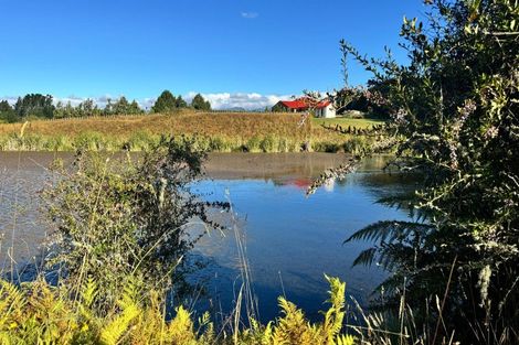 Photo of property in 70 Te Whanga Road, Levin, 5572