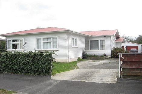 Photo of property in 7 Keeling Street, West End, Palmerston North, 4412