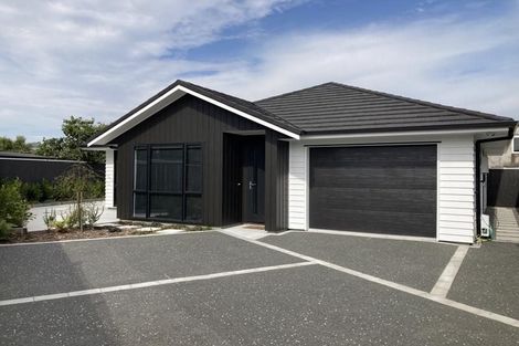 Photo of property in 7 Sullivan Grove, Epuni, Lower Hutt, 5011