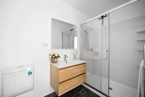 Photo of property in 173a Wainui Road, Silverdale, 0932