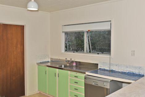 Photo of property in 9 Kendale Drive, Leigh, 0985