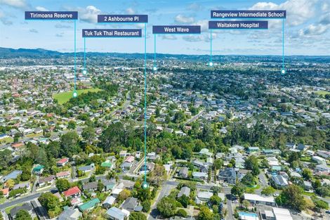 Photo of property in 2 Ashbourne Place, Glendene, Auckland, 0602