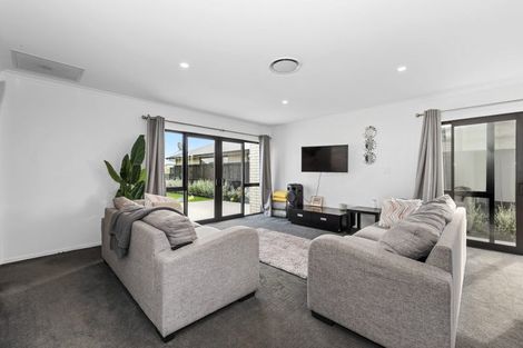 Photo of property in 13 Lavinias Way, Chartwell, Hamilton, 3210