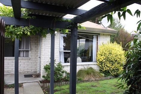 Photo of property in 3/16 Gresford Street, Edgeware, Christchurch, 8013