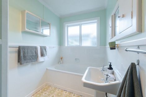 Photo of property in 48 Helmsdale Street, Waverley, Invercargill, 9810