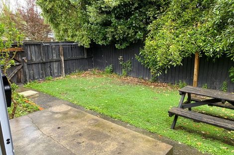 Photo of property in 2/69a Mandeville Street, Riccarton, Christchurch, 8011