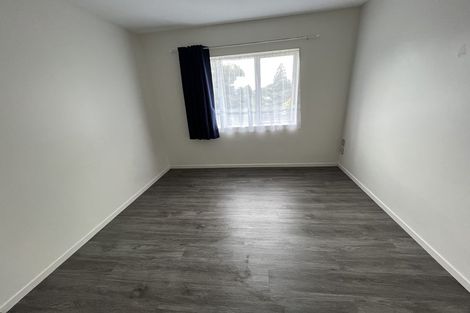 Photo of property in 17 Hamilton Place, Glenfield, Auckland, 0629