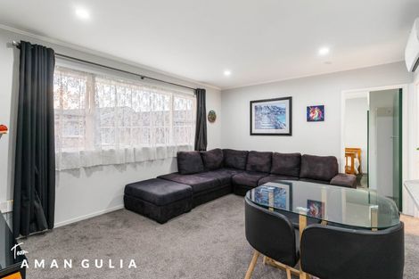 Photo of property in 10/85 Edmonton Road, Henderson, Auckland, 0612