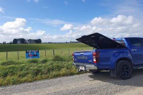 Photo of property in 73 Brightwell Road, Marton, 4894