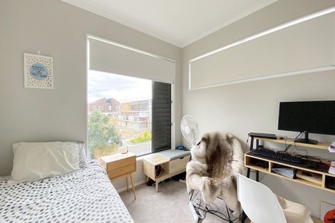 Photo of property in 57 Glidepath Road, Hobsonville, Auckland, 0616