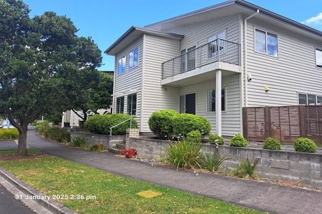 Photo of property in 12 Toheroa Street, Hobsonville, Auckland, 0616
