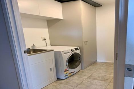 Photo of property in 1/9 Broderick Road, Johnsonville, Wellington, 6037