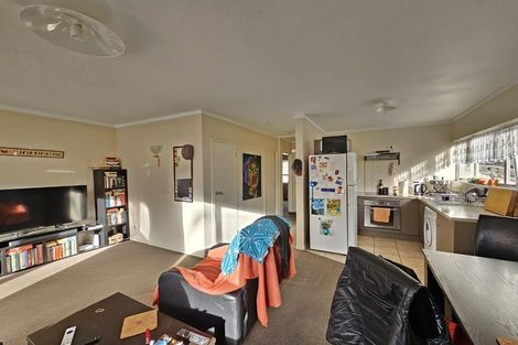 Photo of property in 126u8 Redwood Avenue, Tawa, Wellington, 5028