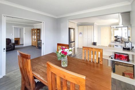 Photo of property in 77 Fraser Crescent, Elderslea, Upper Hutt, 5018