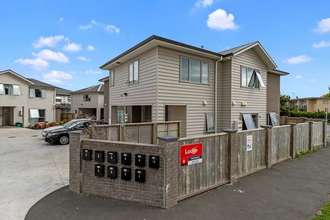 Photo of property in 10/47u Helena Road, Hillcrest, Hamilton, 3216