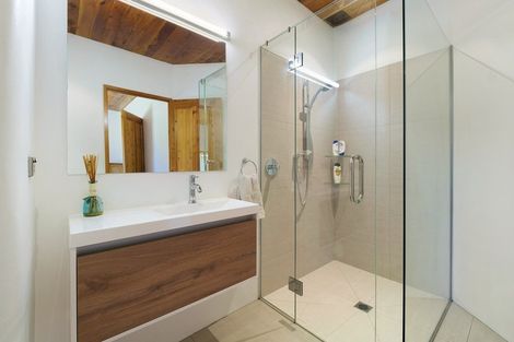 Photo of property in 24 Golf Course Road, Wanaka, 9305