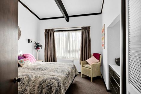 Photo of property in 15 Kowhai Street, Hawera, 4610