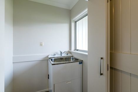 Photo of property in 4 Eton Place, Levin, 5510