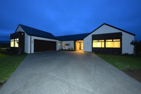 Photo of property in 1 Oaks Drive, Lincoln, 7608