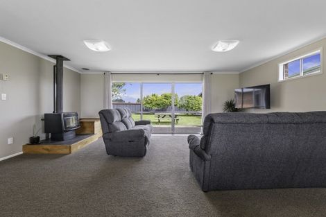 Photo of property in 483 Beaconsfield Road, Stratford, 4394