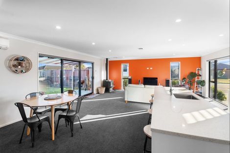 Photo of property in 8 Denimes Crescent, Rolleston, 7614