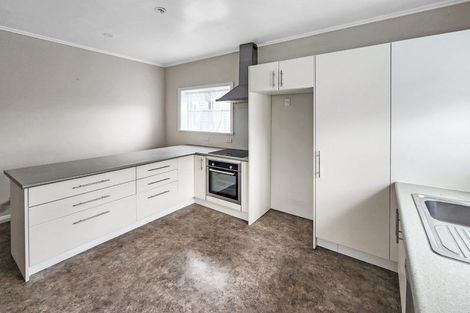 Photo of property in 52 Bell Road, Waiwhetu, Lower Hutt, 5010
