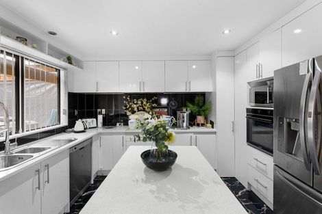 Photo of property in 11a Thomas Road, Mangere, Auckland, 2022