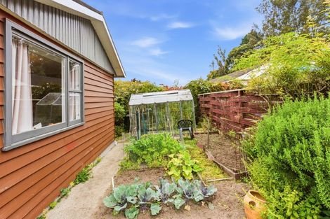 Photo of property in 33 Kennedy Road, Fairfield, Dunedin, 9018
