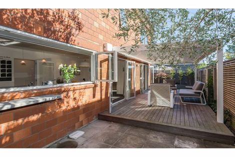 Photo of property in 31 Eversleigh Street, St Albans, Christchurch, 8014